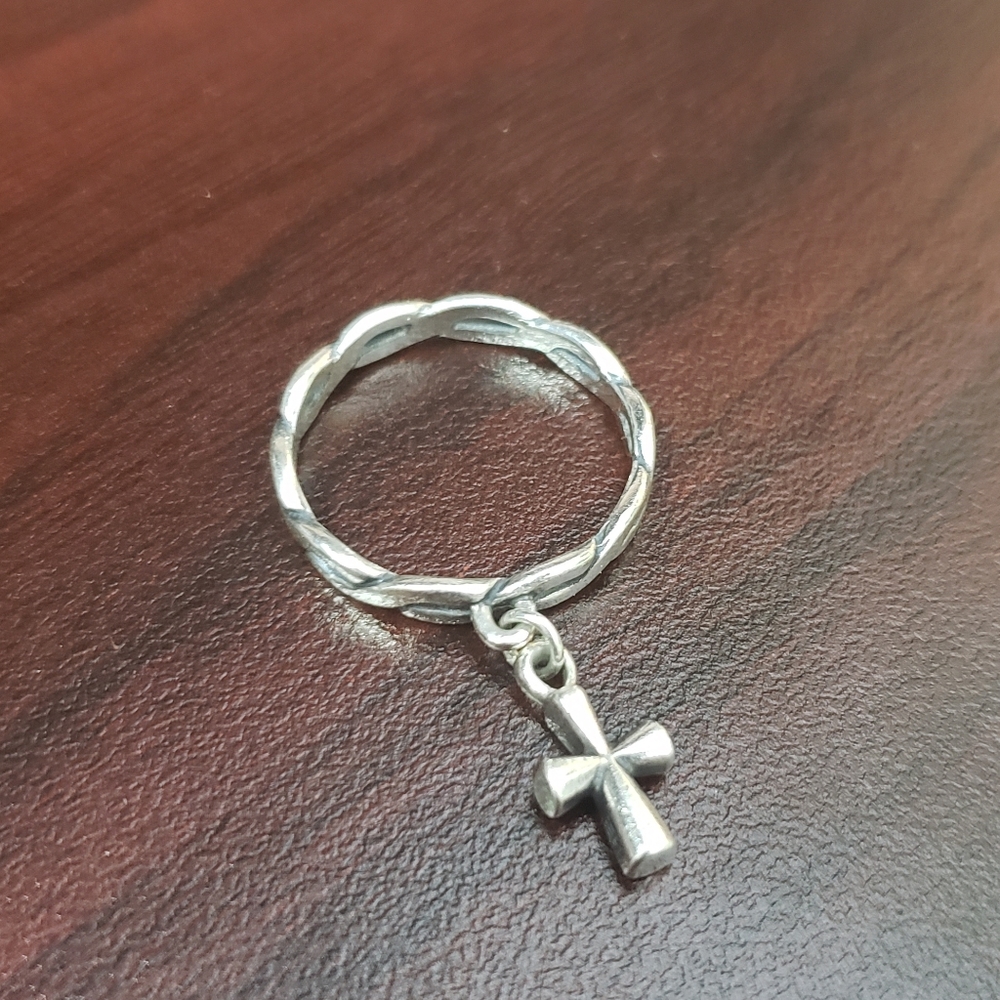JAMES AVERY RING